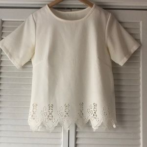 White t-shirt